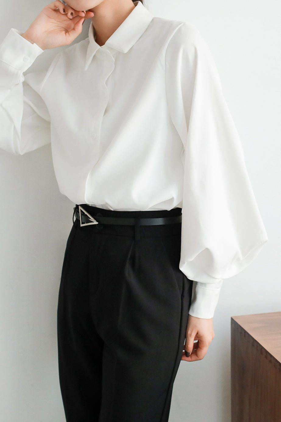 ランタンスリーブタック袖シンプルシャツ 3色入 - liwisi