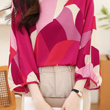 Printed three-quarter sleeve batwing shirt