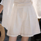 Double-button pleated casual shorts