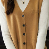 Sleeveless cardigan waistcoat