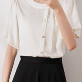 Minimalist asymmetric design shirt
