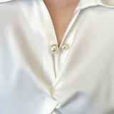 Elegant Pearl-Embellished Waist Button
