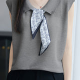 Collared scarf half-button sleeveless knit T-shirt