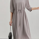 Minimalist elegant V-neck waist-cinched dress